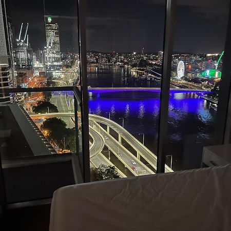 City Living - Brisbane River-View 2 Bedroom Apt 外观 照片